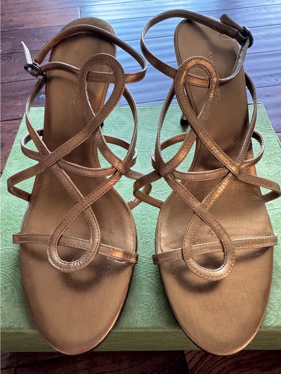 Banana Republic Shoes - Banana Republic Metallic Bronze Leather Strappy Heels Size 8  Special Occasion